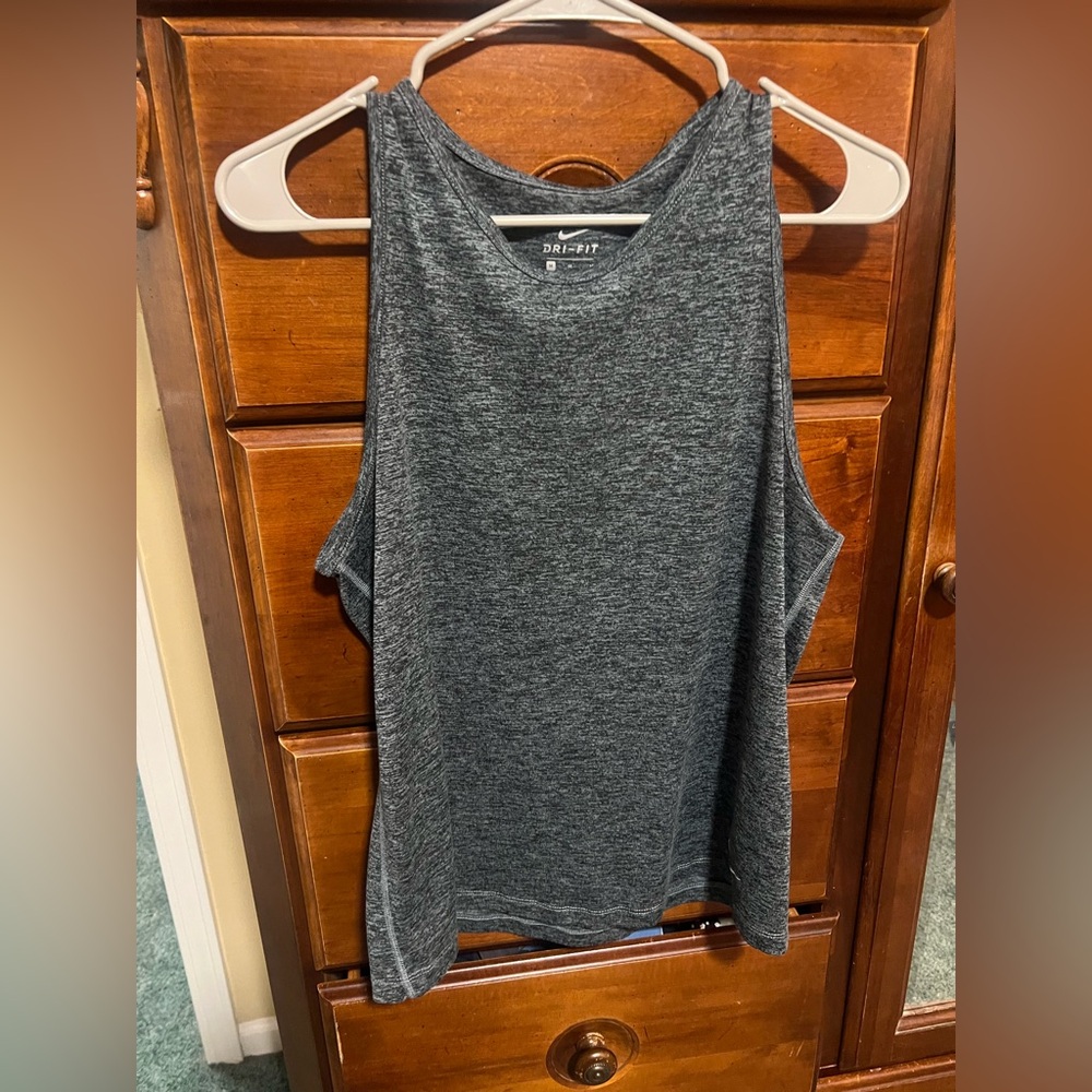 Nike Women's Black Muscle Tee